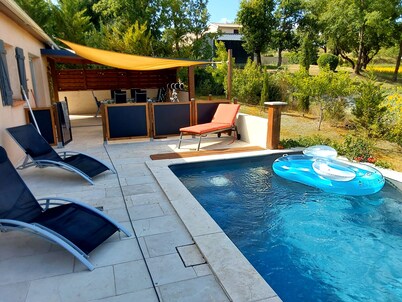 A quiet, air-conditioned private villa with a view and a private heated pool.