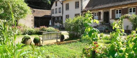 Enceinte de lâhĂ©bergement