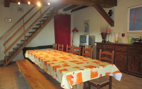 Appartement au coeur d'un vignoble à Montréal classé plus beau village de France