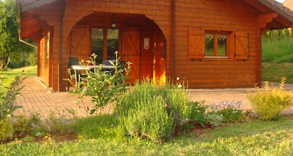 A CORNER OF PARADISE IN RENEUX - VERY CLOSE FOREST FOR PLEASANT WALKS