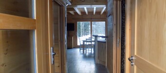 Chalet in a quiet location, private pond for fishing or swimming - 5 Bedrooms-