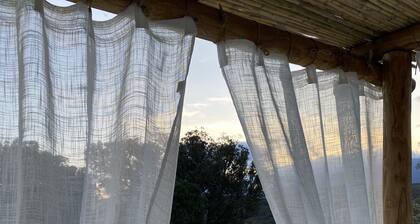 Luxusvilla mit Pool Garten mit Bäumen Wifi Bettwäsche zur Verfügung gestellt