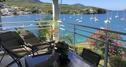 T2 **** Breathtaking sea view Quality fixtures and fittings, 2 minutes walk from the beach