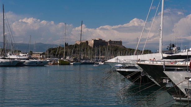 Marina