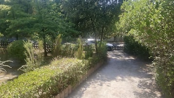 Jardines del alojamiento