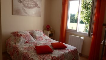 1 chambre, fer et planche à repasser, Wi-Fi gratuit
