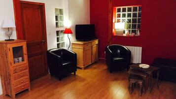 TV, DVD player, books