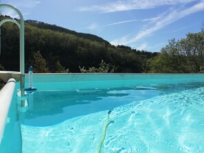 Outdoor pool - Les Amandiers, contemporary house and trailer in Drôme Provençale (Saint-Auban-sur-l'Ouvèze)