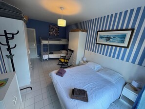 5 多间卧室、熨斗/熨衣板、旅行婴儿床、免费 WiFi