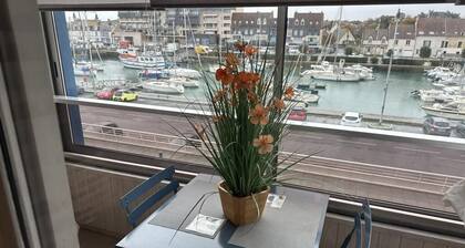 Charmantes Studio mit Blick auf den Hafen