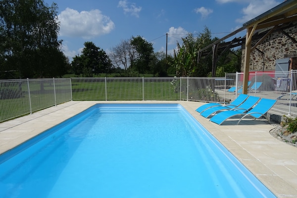 Maison de campagne avec piscine