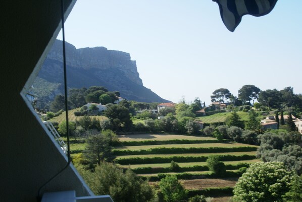 Interior - Magnificent, quiet 4-star apartment in a wooded park overlooking the bay (Cassis)