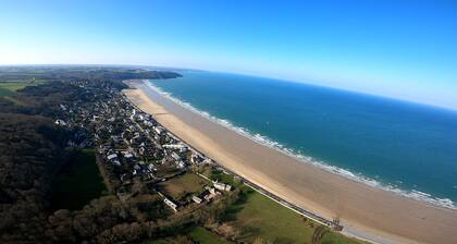 House Private indoor pool 29° sauna. Summer swimming pools: private indoor and outdoor