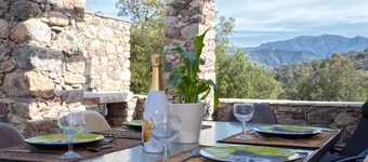 MONTE-CINTO Stone house -PAGLIAGHJU- Gorges de l'Asco, not far from the sea 