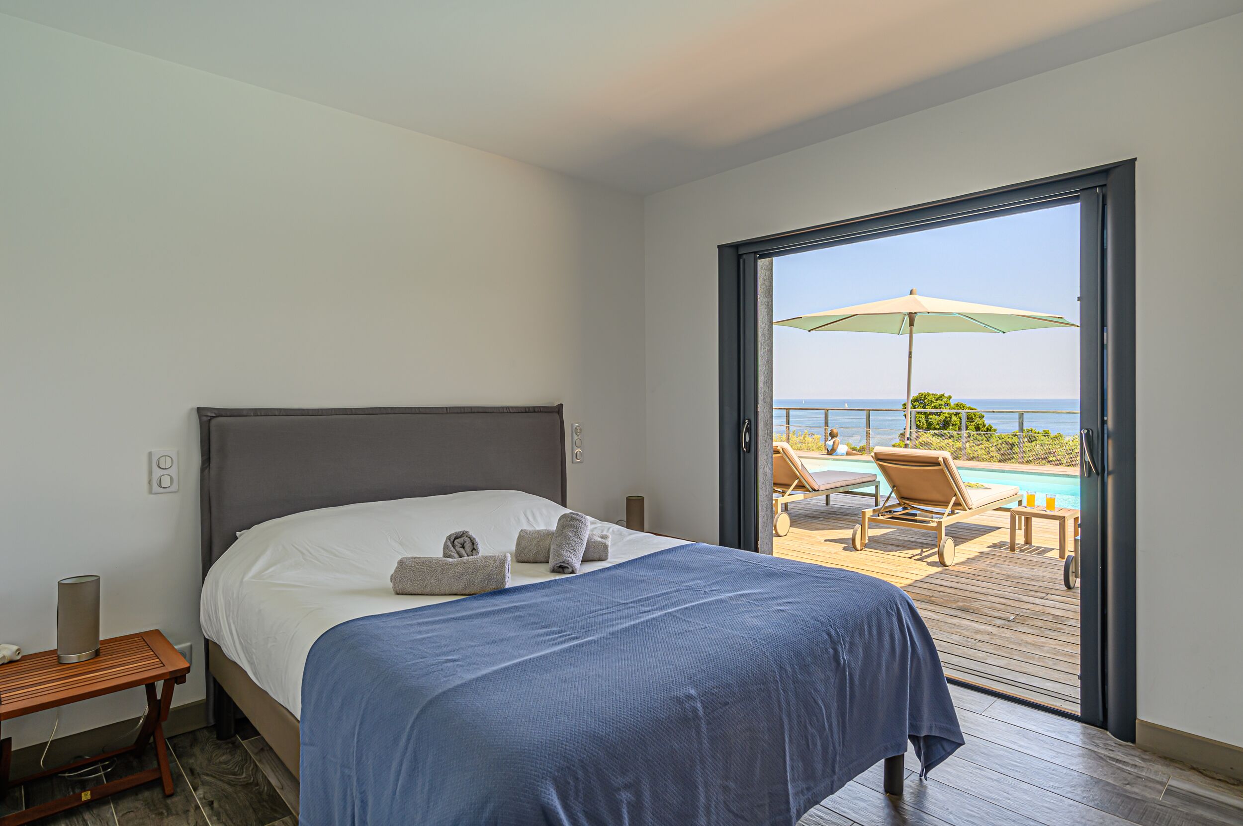 4 bedrooms, in-room safe, iron/ironing board, free WiFi