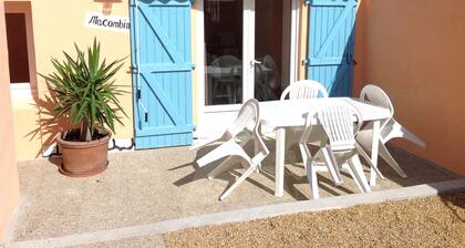 Aika uusi talo sijaitsee Noirmoutier-saarella lähellä Le Goista