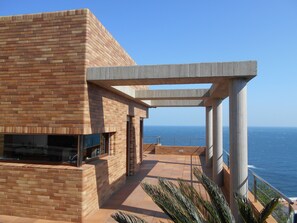 Terrace/patio - Luxury penthouse with terrace and jaquzzi the panoramic sea views (LLANÇA)