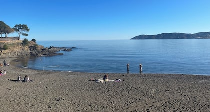 Luxury penthouse with terrace and jaquzzi the panoramic sea views