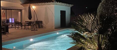 Piscine extérieure