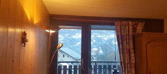 Grand Studio Cabine avec magnifique vue sur les Montagnes