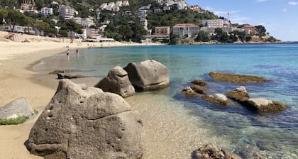 Rosas canyelles: Fully equipped villa, air-conditioned, infinity pool, sea view