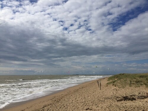  Appartement coquet a 300 mètre de la plage et des commerce