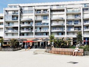 Exterior - Exceptional location for this south oriented studio and facing the sea (Pornichet)