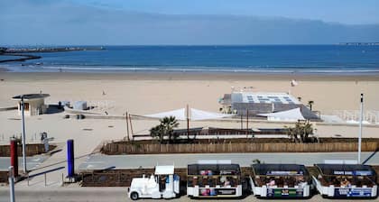 Situation d'exception pour ce studio plein sud et face mer