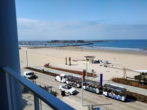 Situation d'exception pour ce studio plein sud et face mer 