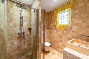 Dusche, Toilettenpapier