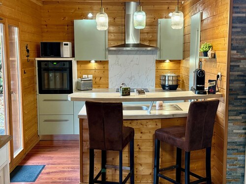 Chalet Le Saut de Biche avec Sauna, Balnéo, Kamado