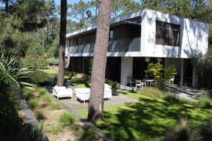 Exterior - CAP-FERRET BETWEEN ARCACHON BAY AND OCEAN - VERY NICE VILLA WITH SWIM POOL (Lège-Cap-Ferret)