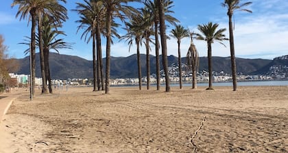 APARTAMENTOS AQUARIUM (REF 2A). A COTE DE LA PLAGE, PARFAIT X 2.