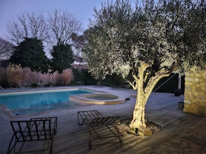 Pool - Uzès: house full of character with heated pool and spa for 6-8 people (Lussan)