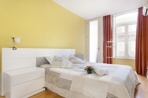 4 Schlafzimmer, Bügeleisen/Bügelbrett, WLAN, Bettwäsche