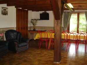 Dining - COTTAGE in the heart of the Vosges  (Le Tholy)