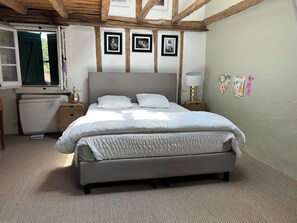 6 bedrooms, iron/ironing board, travel crib, WiFi - Basque farmhouse with swimming pool (Mouguerre)