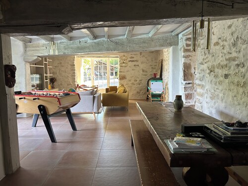 Ferme Basque avec piscine