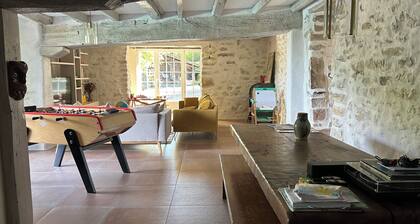 Basque farmhouse with swimming pool