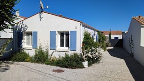 Esterni
