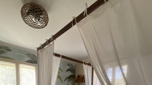 3 عدّة غرف نوم ومكواة/لوح كي وسرير سفر وواي فاي مجانًا