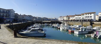 Holiday rental 5 people ideally located in St Martin de Ré