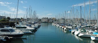 Manche Normandie Quinéville 100 m from the sea, Saint Vaast la Hougue closed ground.