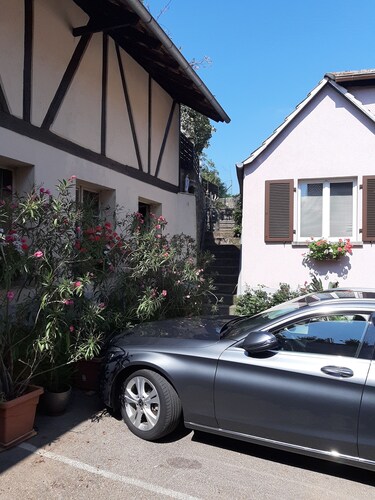 THE TOWER of the witches Gîtes du Florimont 