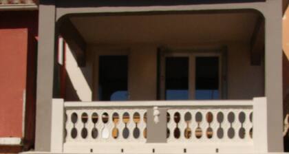 MAISON TYPIQUE AU COEUR DU VILLAGE, ENTIEREMENT RENOVEE,A 200M DE LA PLAGE
