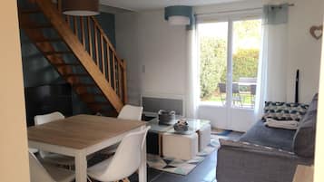 Smart TV, video games