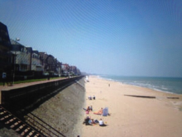 Beach nearby, sun loungers - Charming cottage completely renovated (Dives-Sur-Mer)