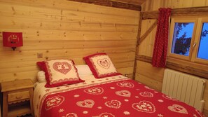 4 bedrooms, free WiFi