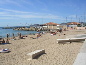 Playa en los alrededores