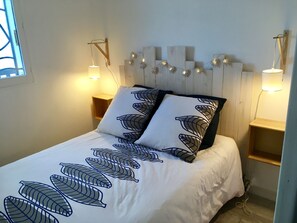 1 chambre, fer et planche à repasser, lit parapluie, Wi-Fi gratuit